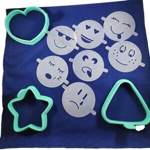 Super Cute! Pampered Chef Pancake Molds with Emoji Stencils